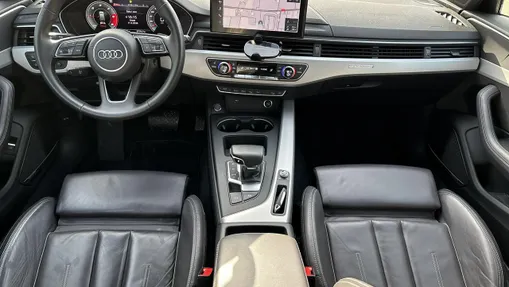 AUDI A4 -