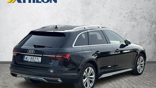 AUDI A4 -