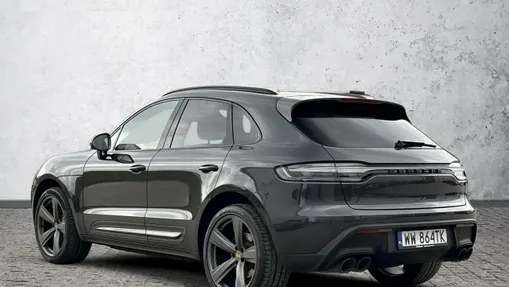 PORSCHE Macan -