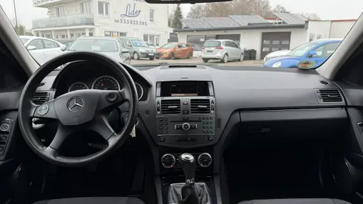 MERCEDES-BENZ C Klasa -