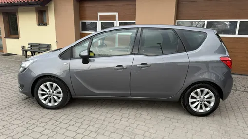 OPEL Meriva -