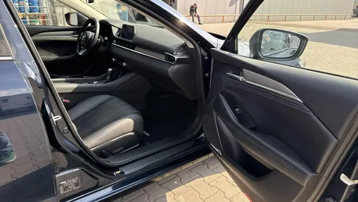 MAZDA 6 -