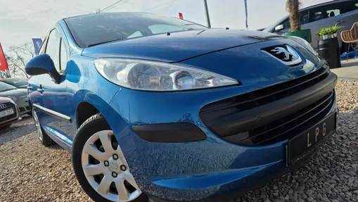 PEUGEOT 207 -
