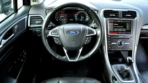FORD Mondeo -