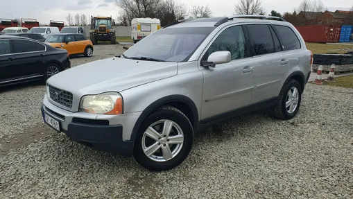 VOLVO XC90 -