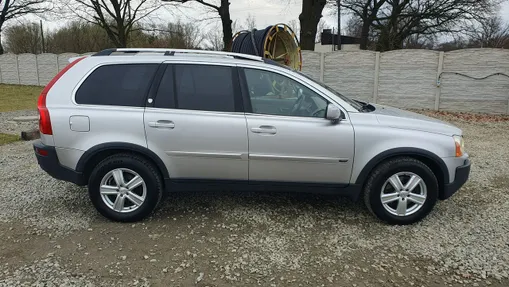 VOLVO XC90 -