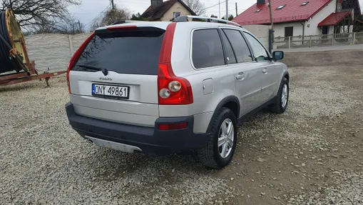 VOLVO XC90 -