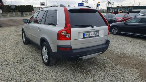 VOLVO XC90 -