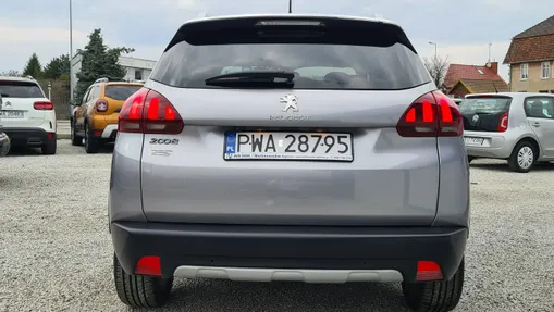 PEUGEOT 2008 -