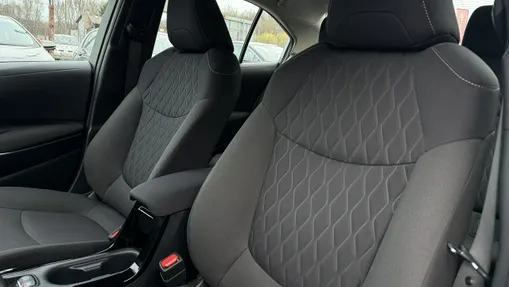 TOYOTA Corolla -