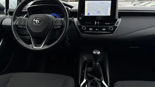 TOYOTA Corolla -