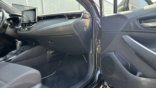 TOYOTA Corolla -