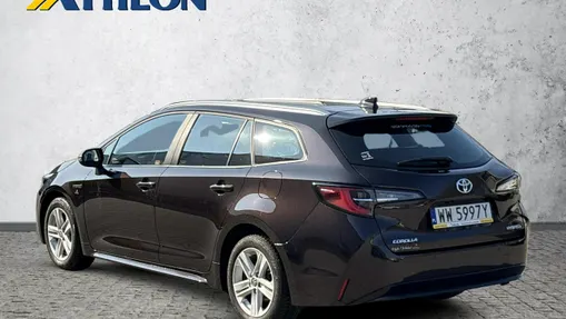 TOYOTA Corolla -
