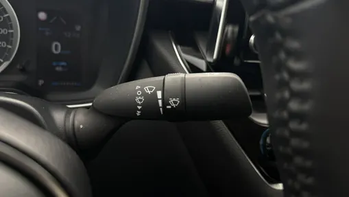 TOYOTA Corolla -