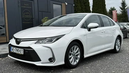 TOYOTA Corolla -