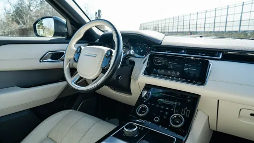 LAND ROVER Range Rover Velar -