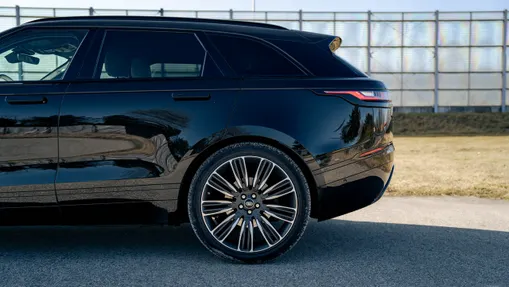 LAND ROVER Range Rover Velar -