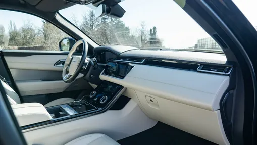 LAND ROVER Range Rover Velar -