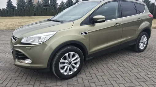 FORD Kuga -