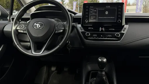 TOYOTA Corolla -