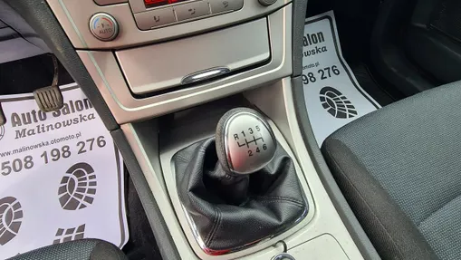 FORD Mondeo -