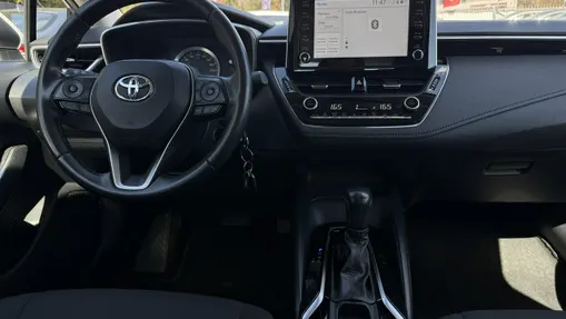TOYOTA Corolla -
