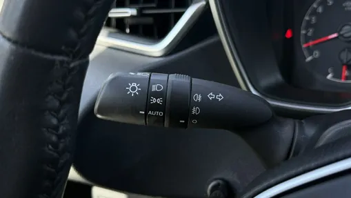 TOYOTA Corolla -