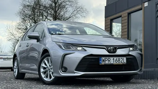 TOYOTA Corolla -