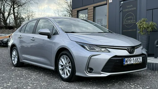 TOYOTA Corolla -
