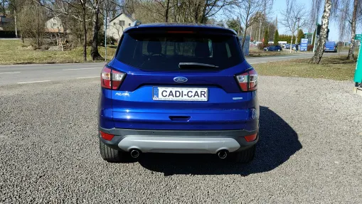 FORD Kuga -