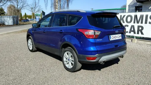 FORD Kuga -