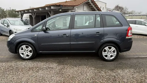 OPEL Zafira -