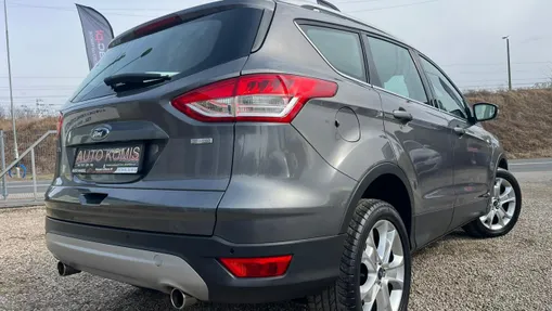 FORD Kuga -