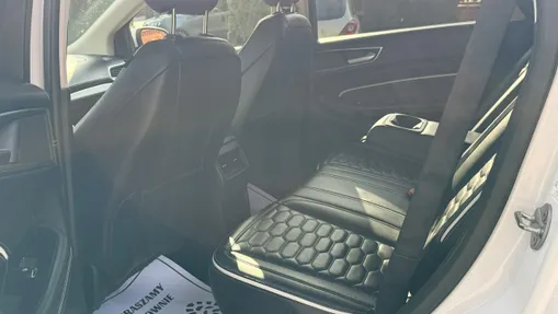 FORD Edge -