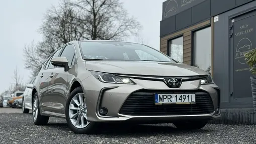 TOYOTA Corolla -