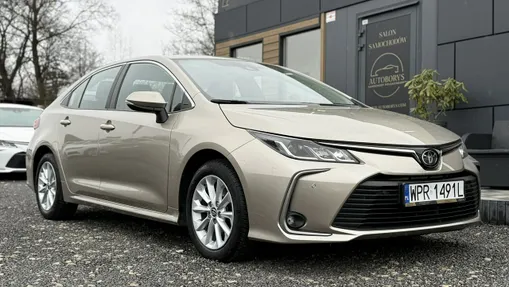 TOYOTA Corolla -
