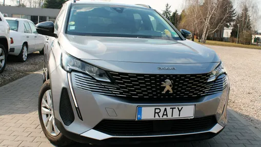 PEUGEOT 3008 -