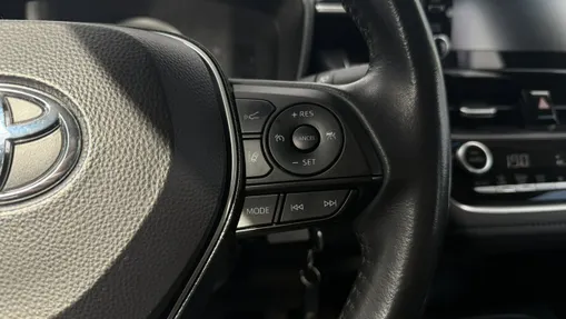 TOYOTA Corolla -