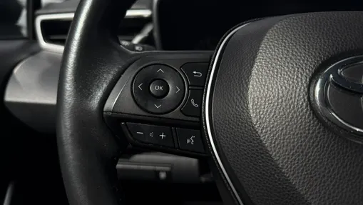 TOYOTA Corolla -