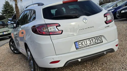 RENAULT Megane -