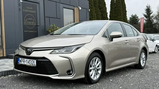 TOYOTA Corolla -