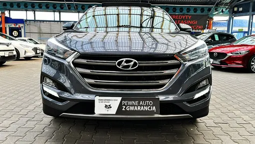 HYUNDAI Tucson -