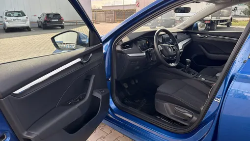 SKODA Octavia -
