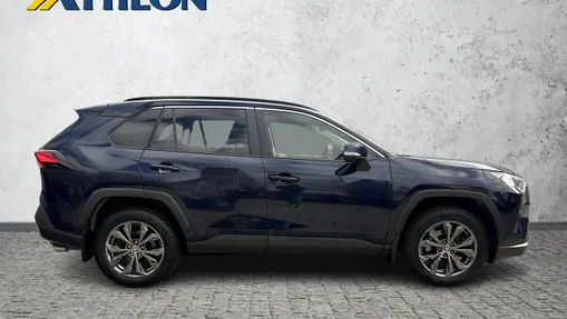 TOYOTA RAV4 -