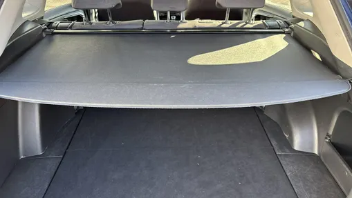 TOYOTA RAV4 -