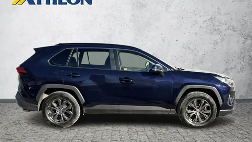 TOYOTA RAV4 -