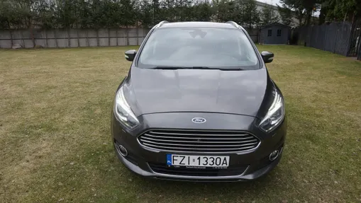 FORD S-MAX -