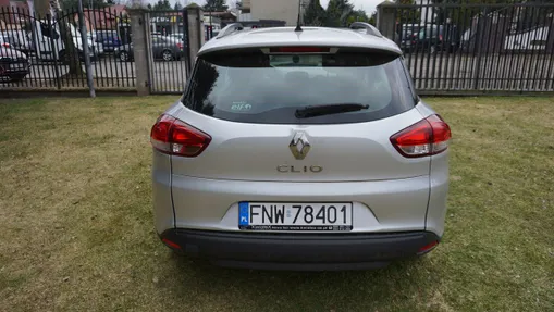 RENAULT Clio -
