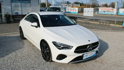 MERCEDES-BENZ CLA -