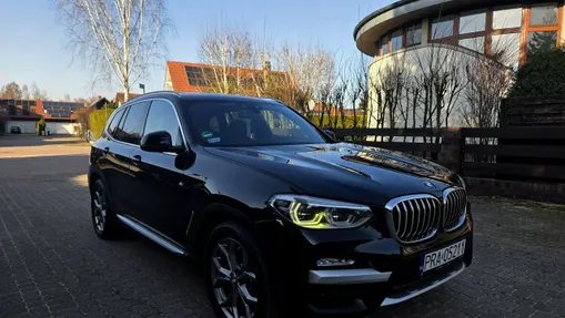 BMW X3 -